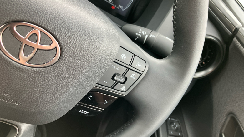 Toyota C-HR 2.0 PHEV Design 5dr CVT Hatchback